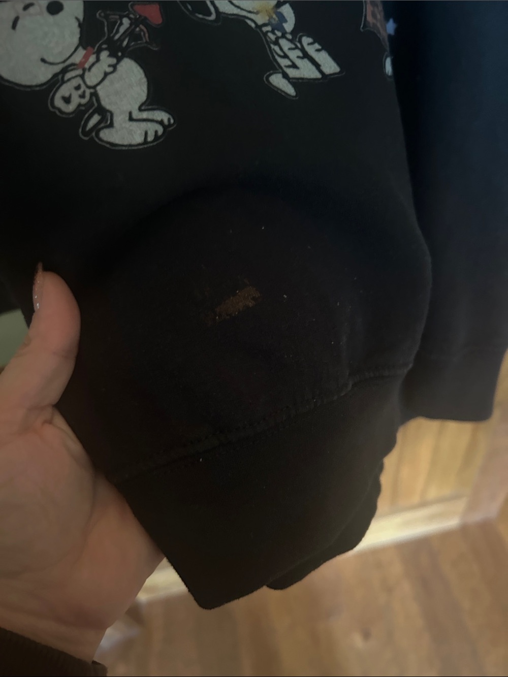 Women Black Snoopy Graphic Sweatshirt - The Eras Tour - Picture 5 of 5